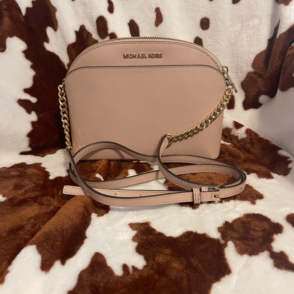 Authentic Michael Kors Jet Set Travel Medium Dome Crossbody Bag